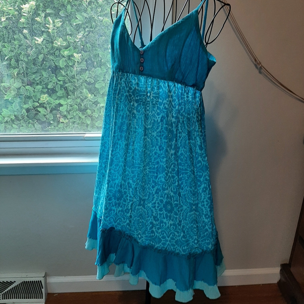 So blue summer dress